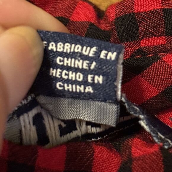 Izod Women’s Long Sleeve Red and Black Check Button Up Blouse Size S/P - Picture 3 of 7